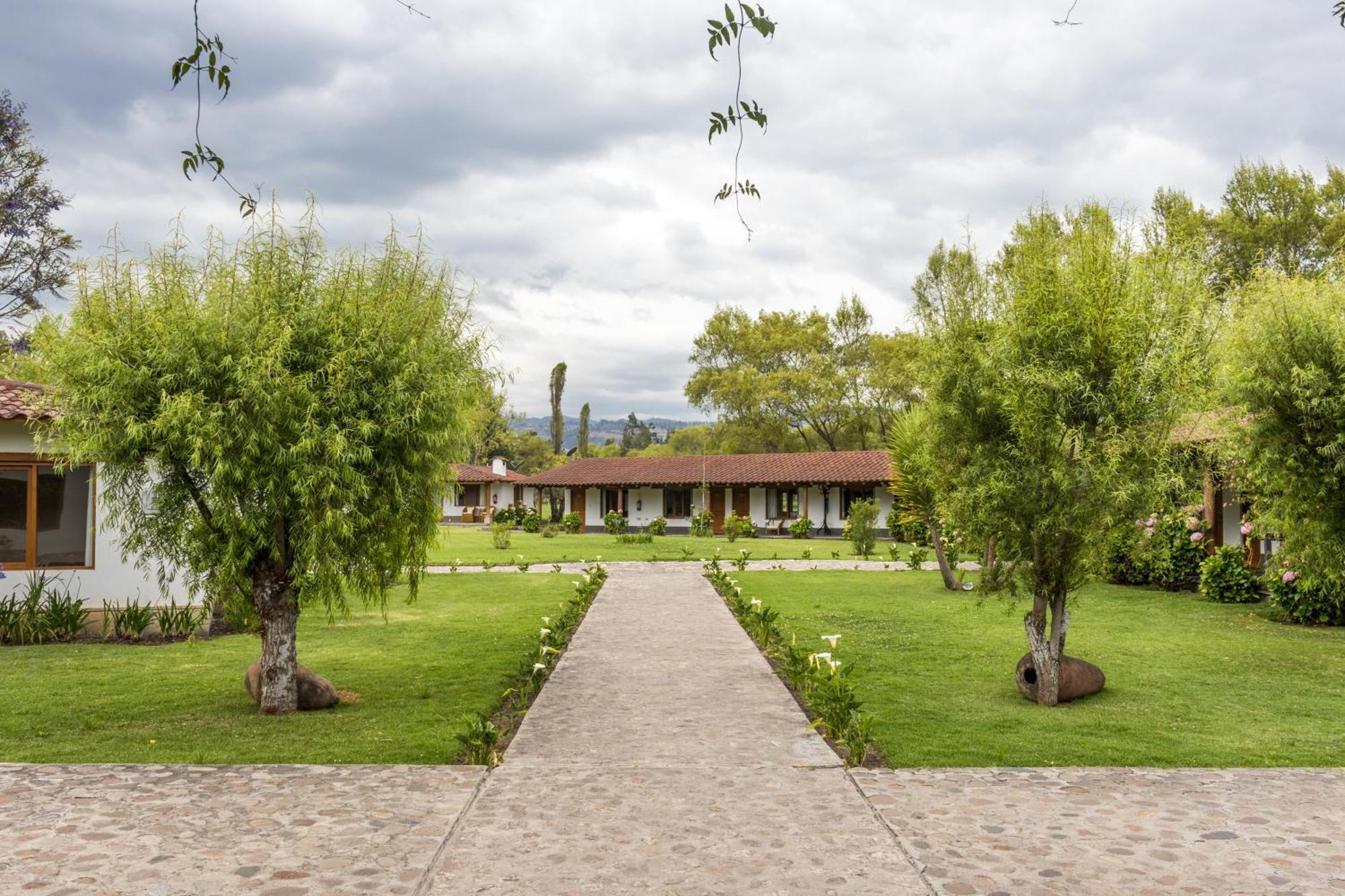 Ensenada Hotel y Campo Cajamarca Exterior foto
